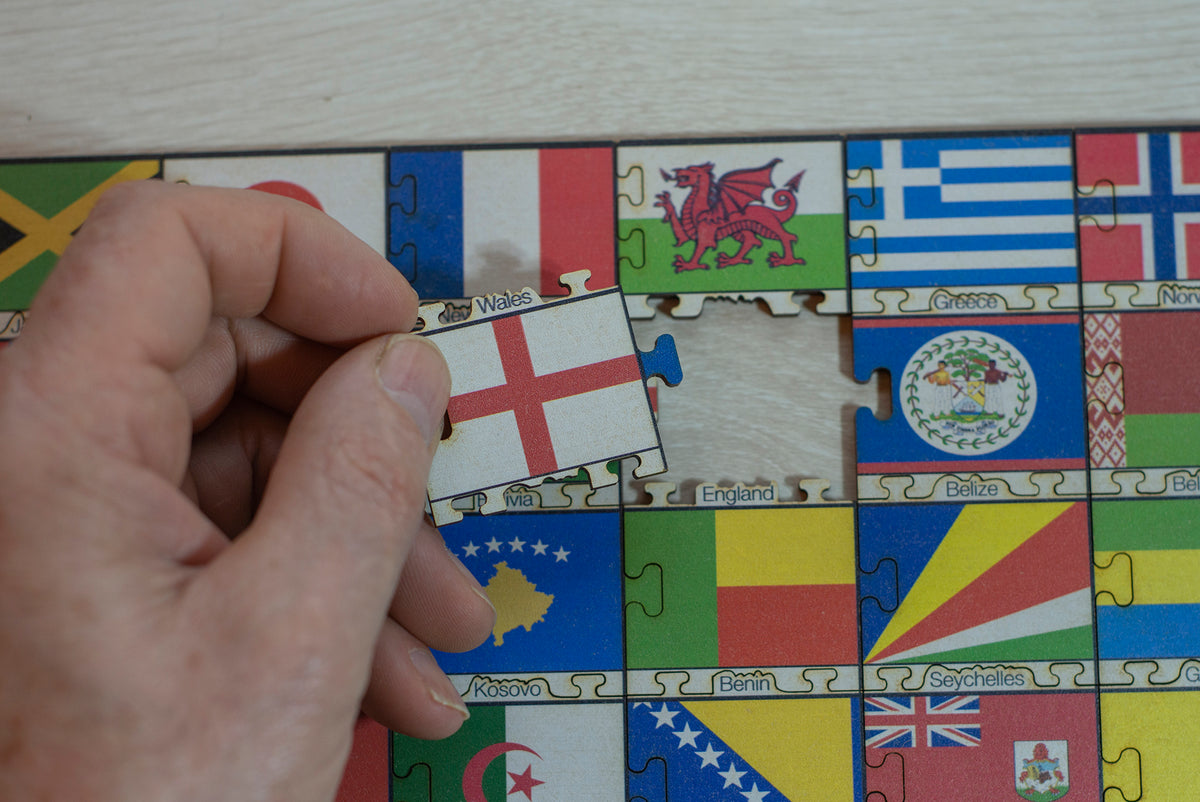 Flags of the World Puzzle – HeirloomPuzzles